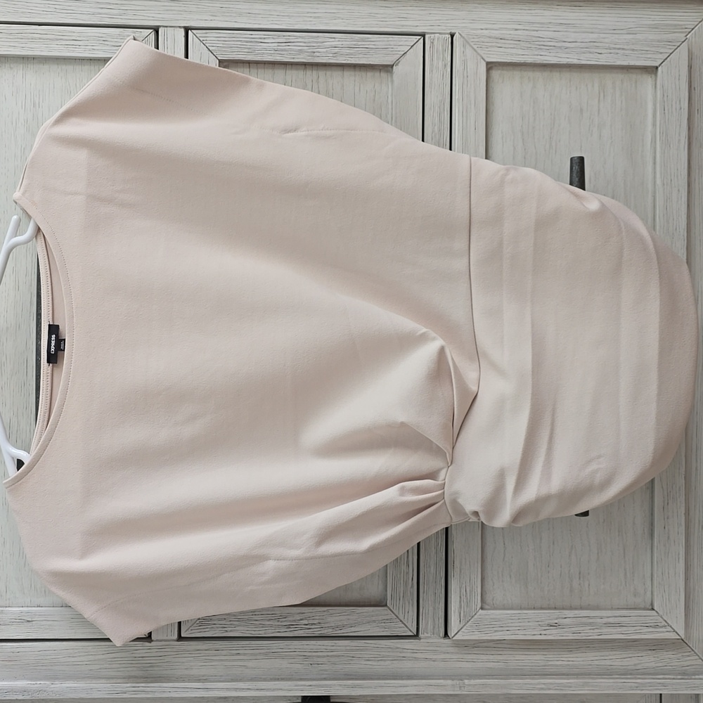 Express Crepe Banded Bottom Top - Picture 3 of 5